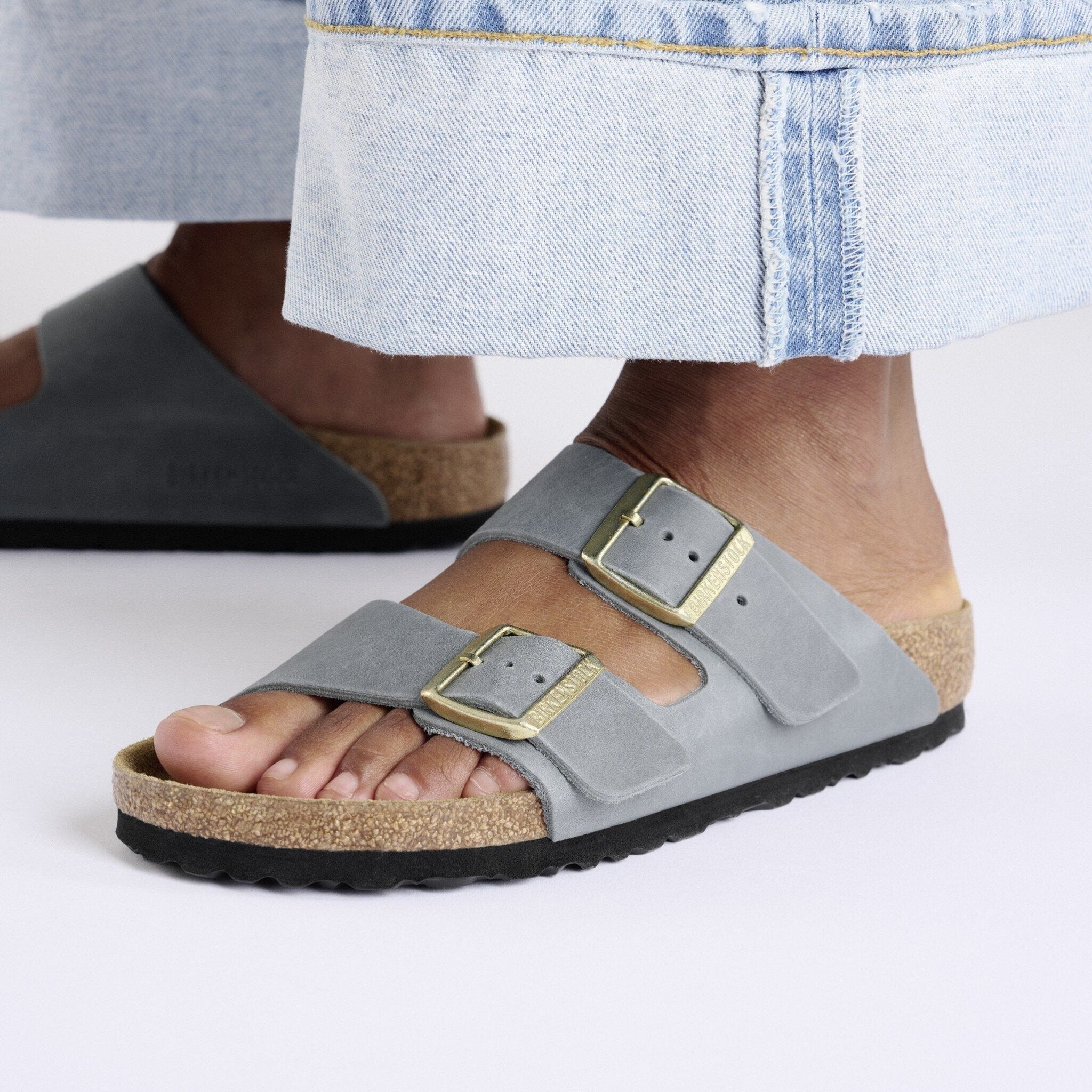 Arizona | Oiled Leather | Basalt Gray - Image 2