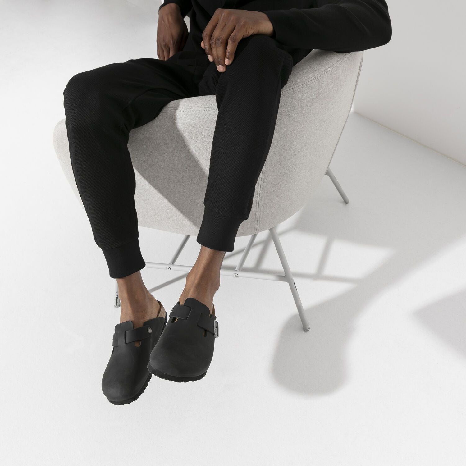 Boston | Oiled Leather | Black - Image 2