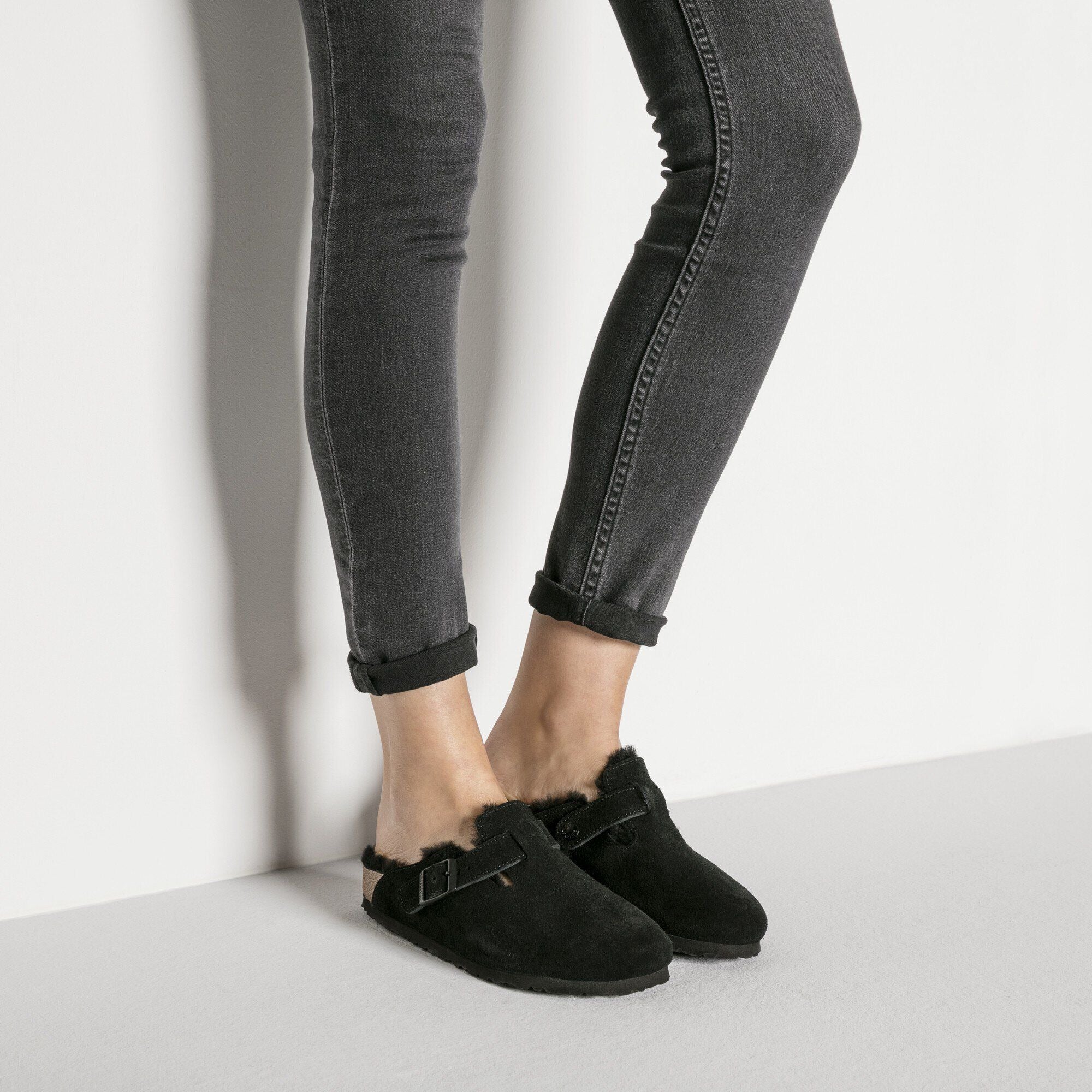 Boston Shearling | Suede | Black - Image 2