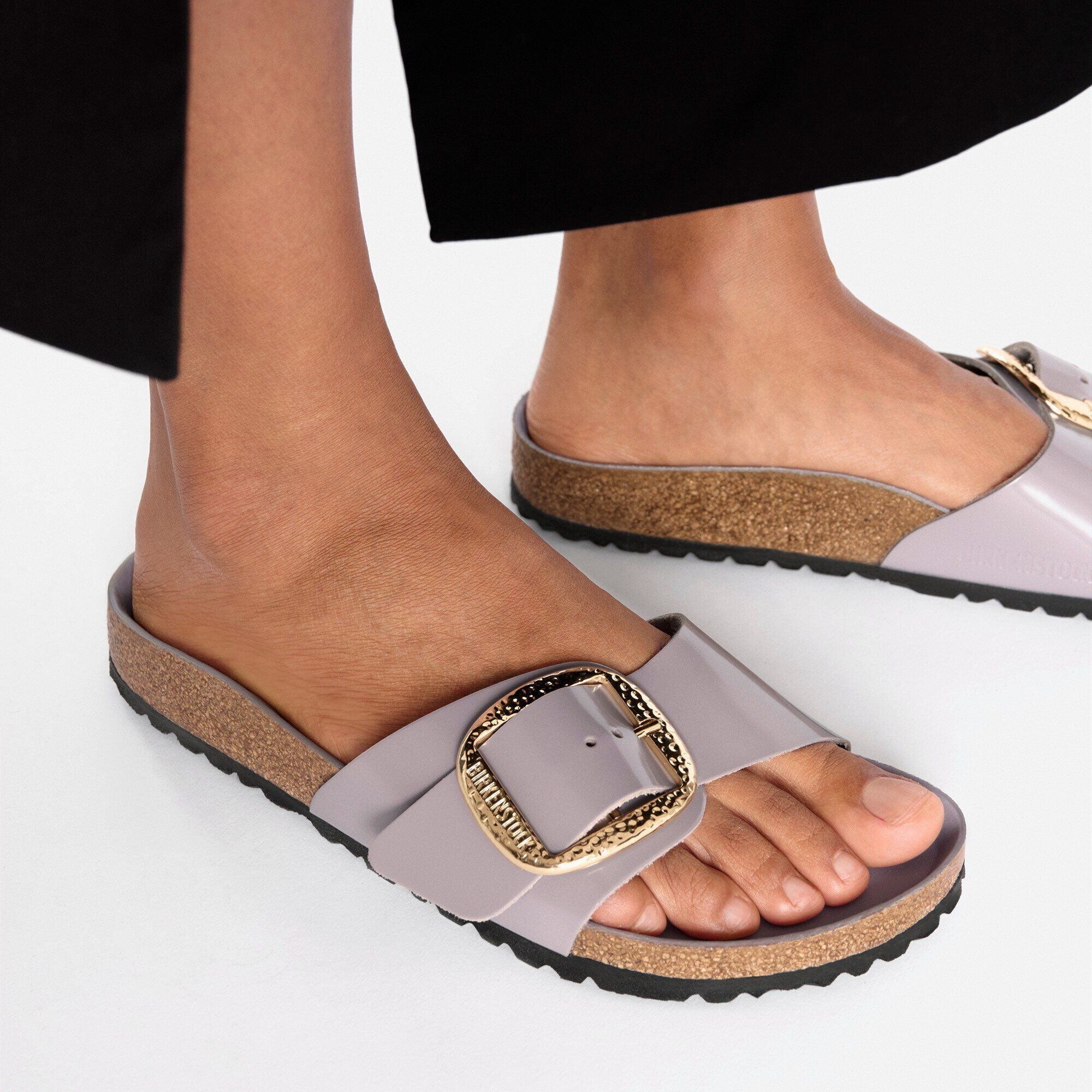 Madrid Hammered Big Buckle | High-Shine Patent Leather | Faded Purple - Image 3