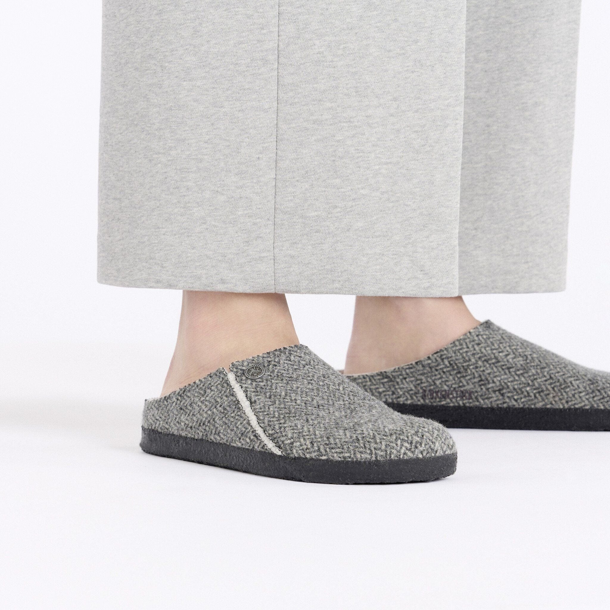 Zermatt Shearling | Wool/Felt | Herringbone Gray - Image 2