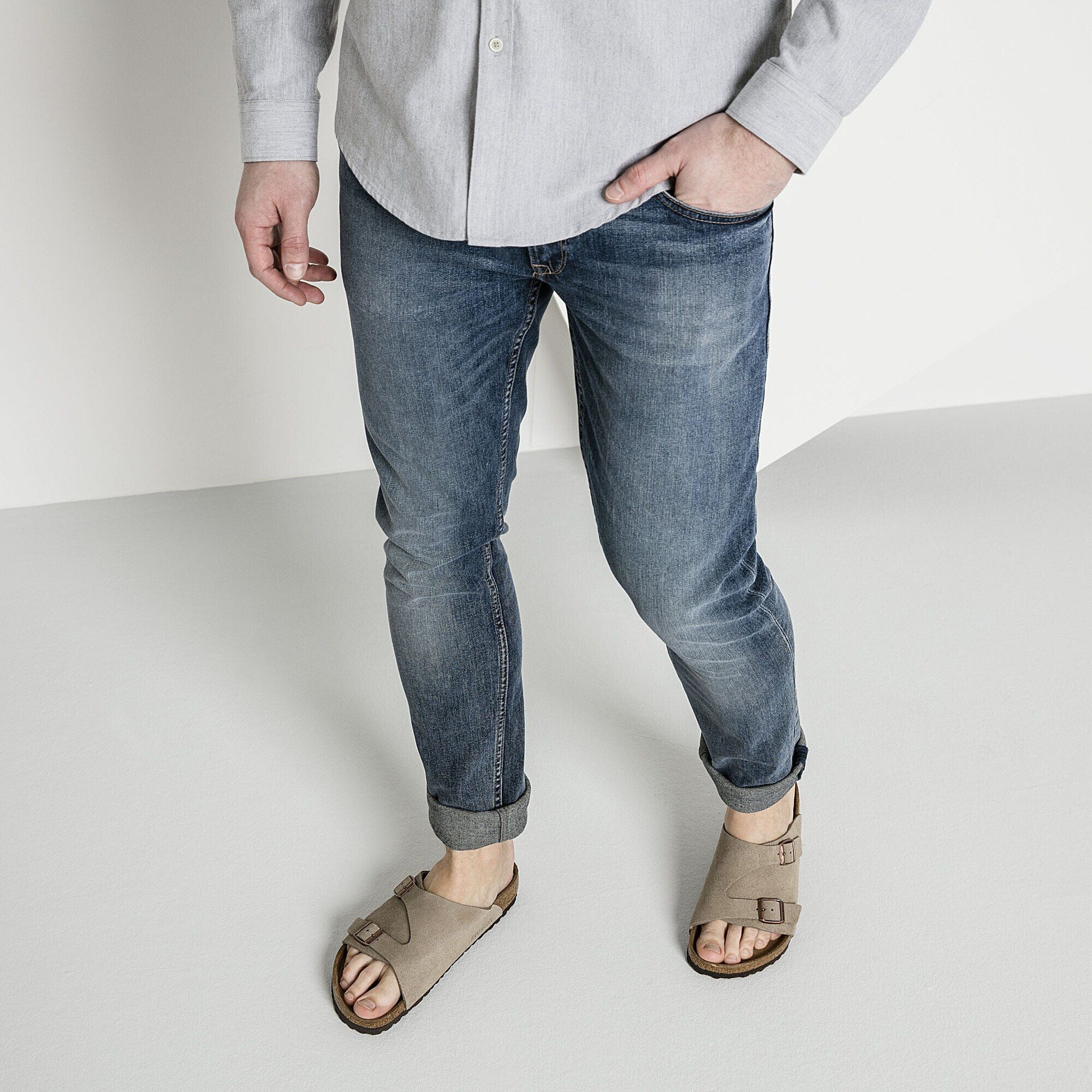 Zurich | Suede | Taupe - Image 2